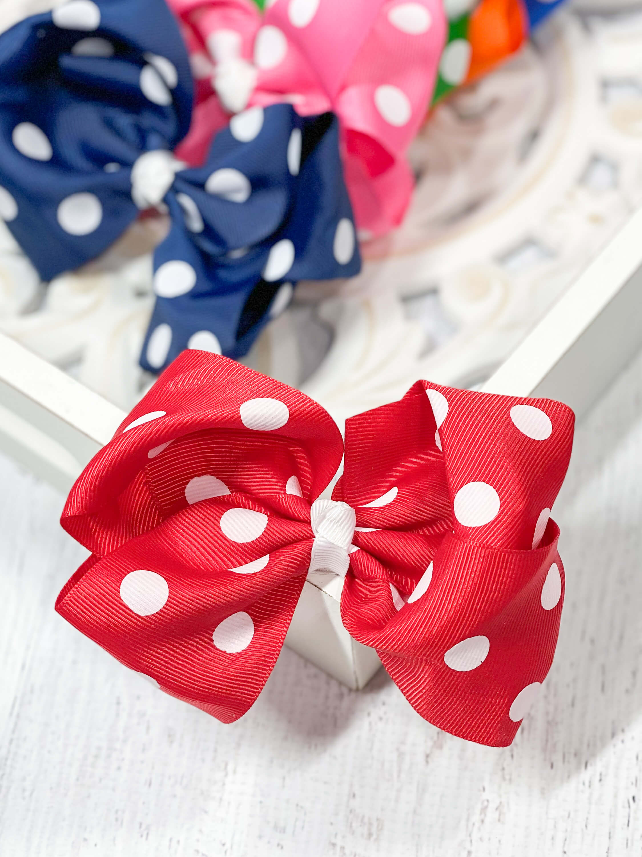 BoutiqueBULK store Red:Black:White Hair Bows