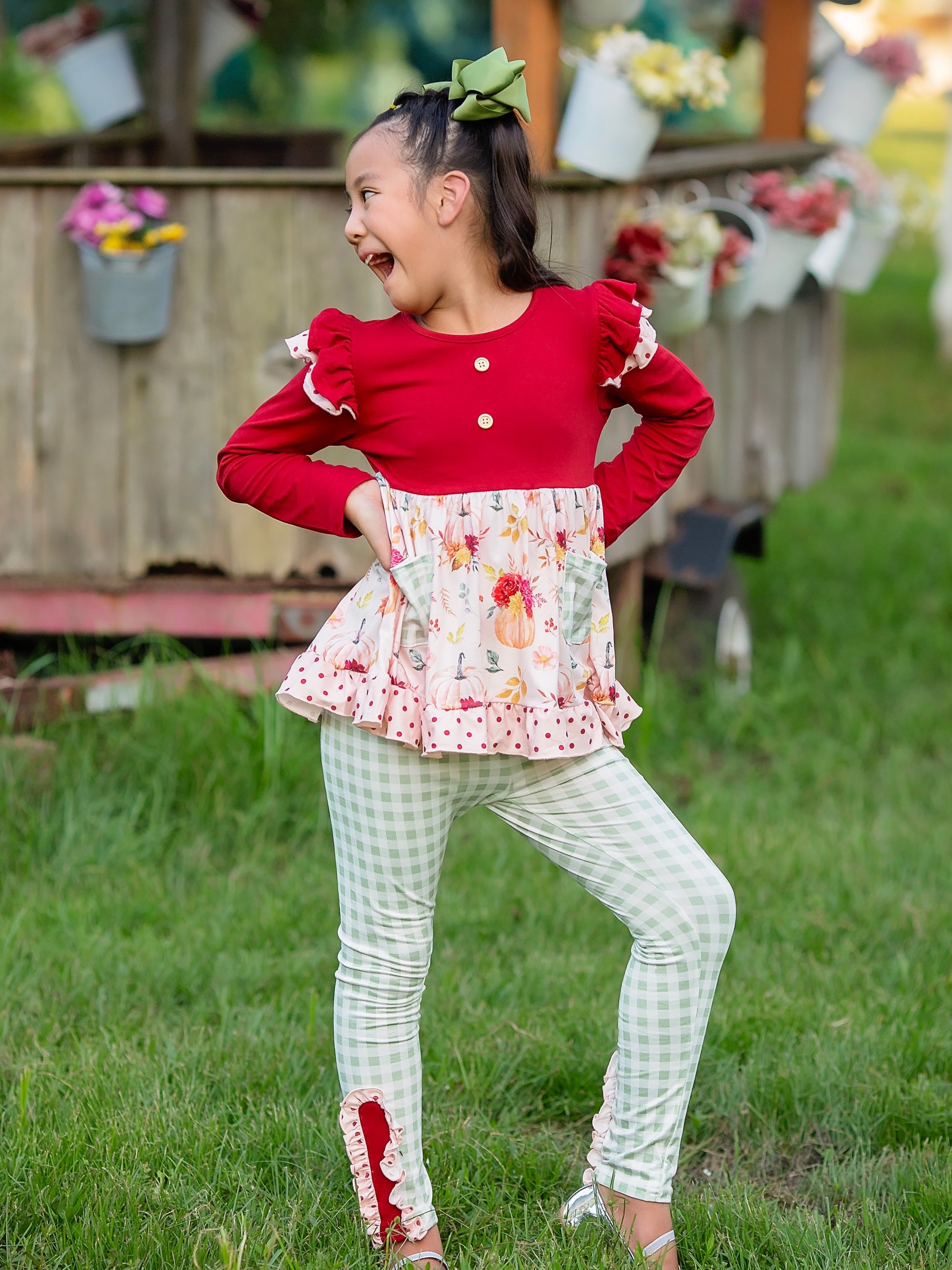 Flowers And Pumpkins Gingham Pants Set on a model