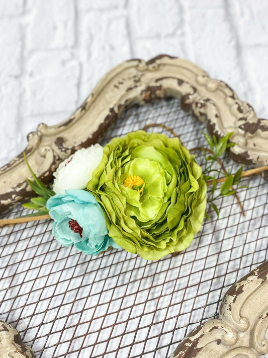 Cabbage rose headband in the color Moss Green