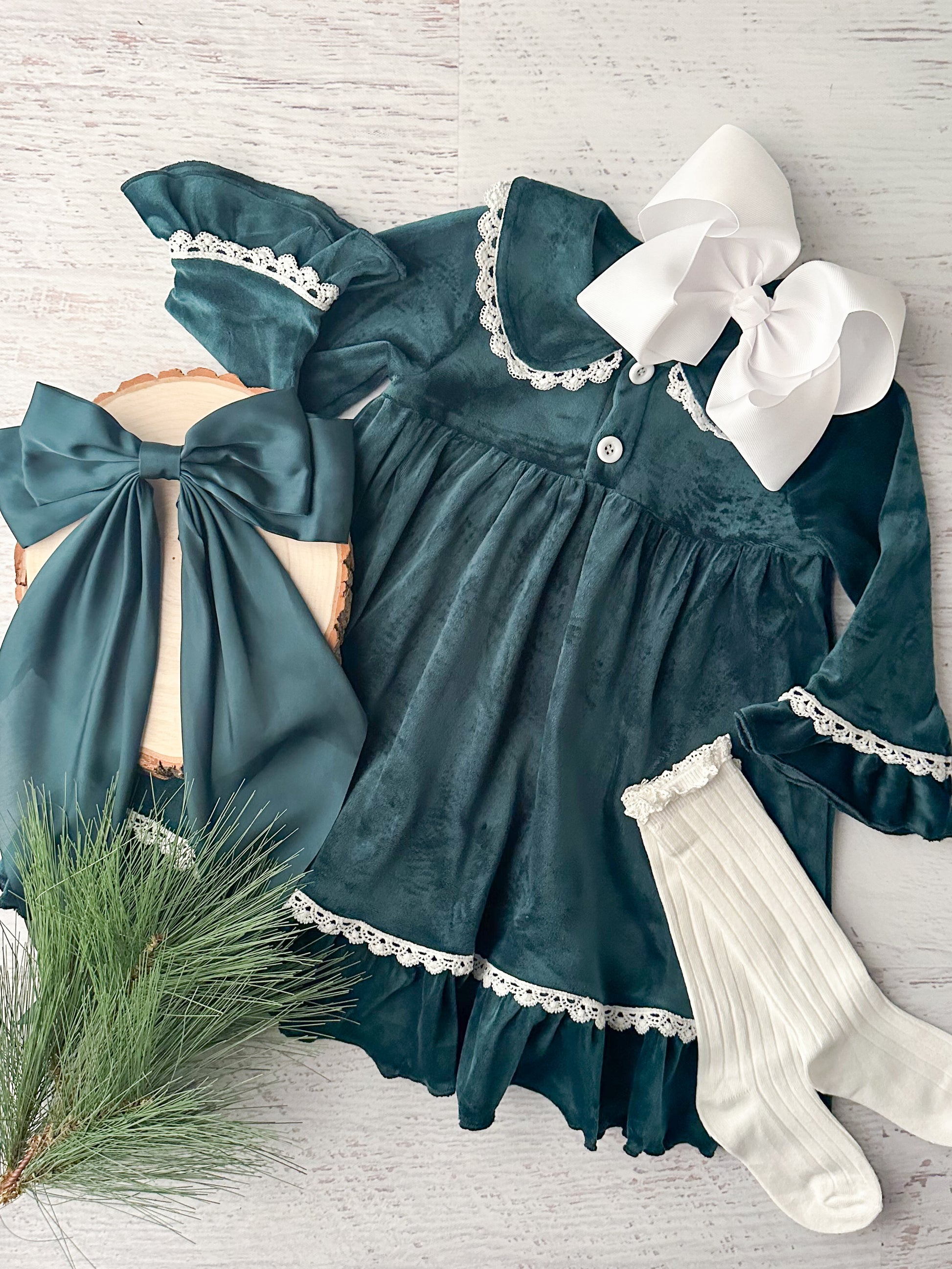 Green Velvet Girl's Nightgown