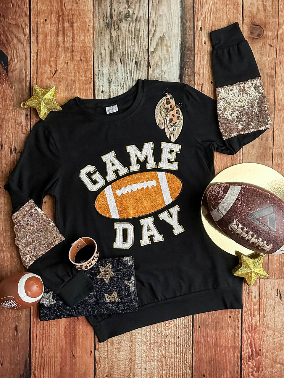 Mommy &amp; Me Game Day camisa negra con mangas de lentejuelas