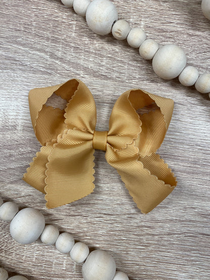 Gold Scalloped Classic Size Bows with Alligator Clip