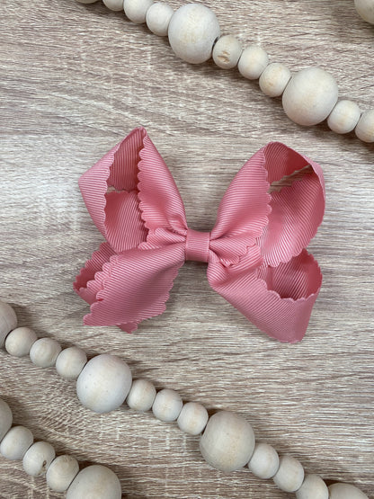 Dusty Rose Scalloped Classic Size Bows with Alligator Clip