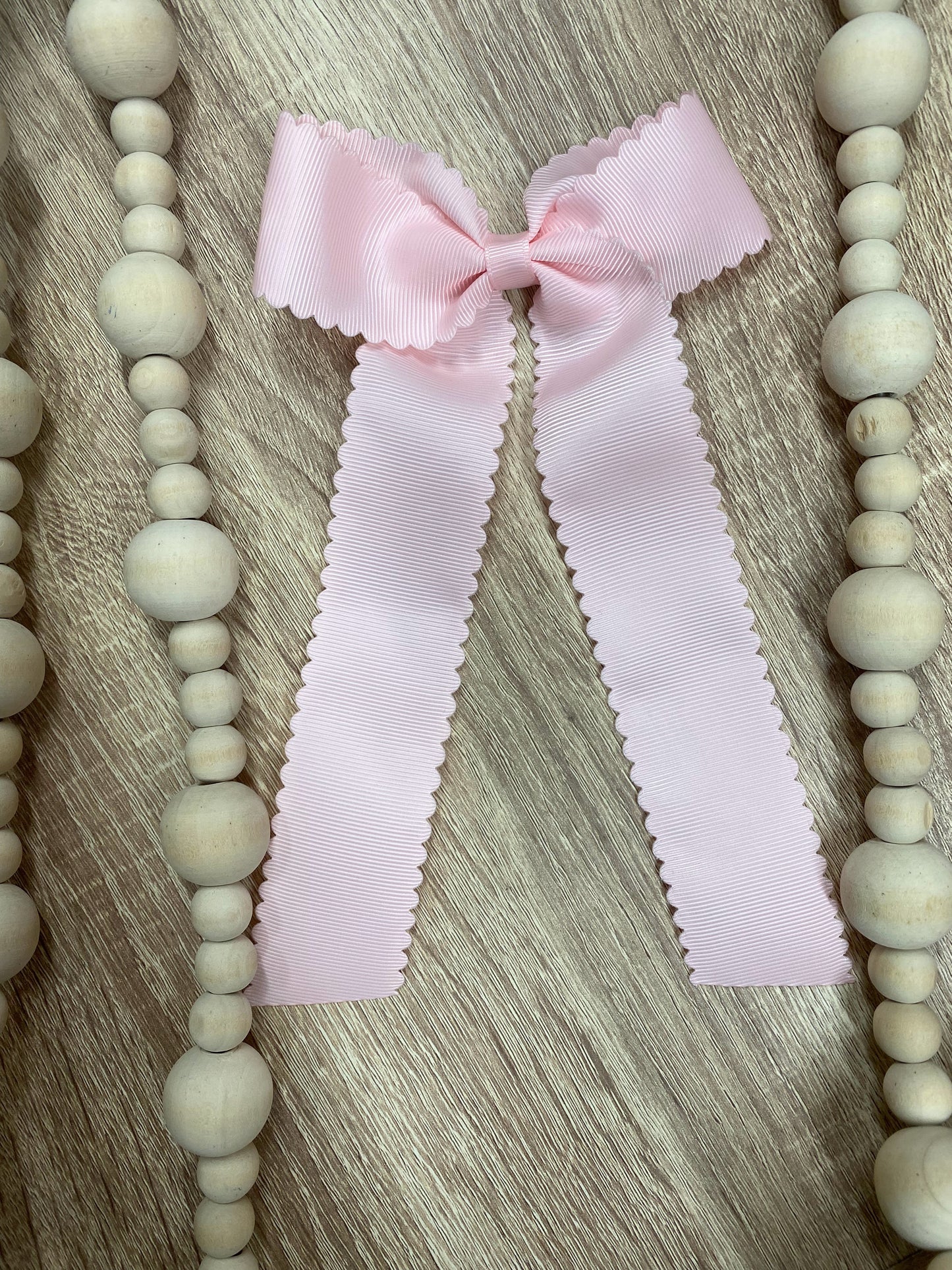 Light Pink Scalloped Long Tail Bow