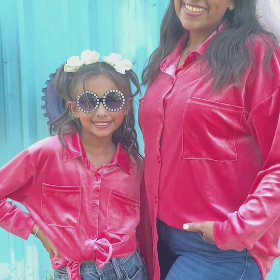 video of mom and me pink velvet tops on models